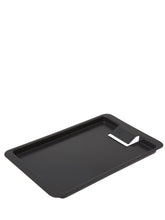 Sort plastbakke med clips - en praktisk og holdbar bakke til servering af drinks og cocktail