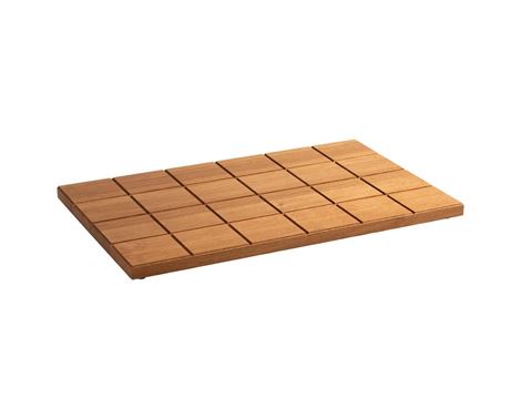 Serving Board Square